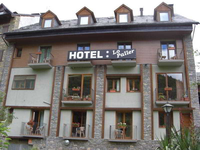 Hotel Lo Paller Valencia D'Aneu Eksteriør billede